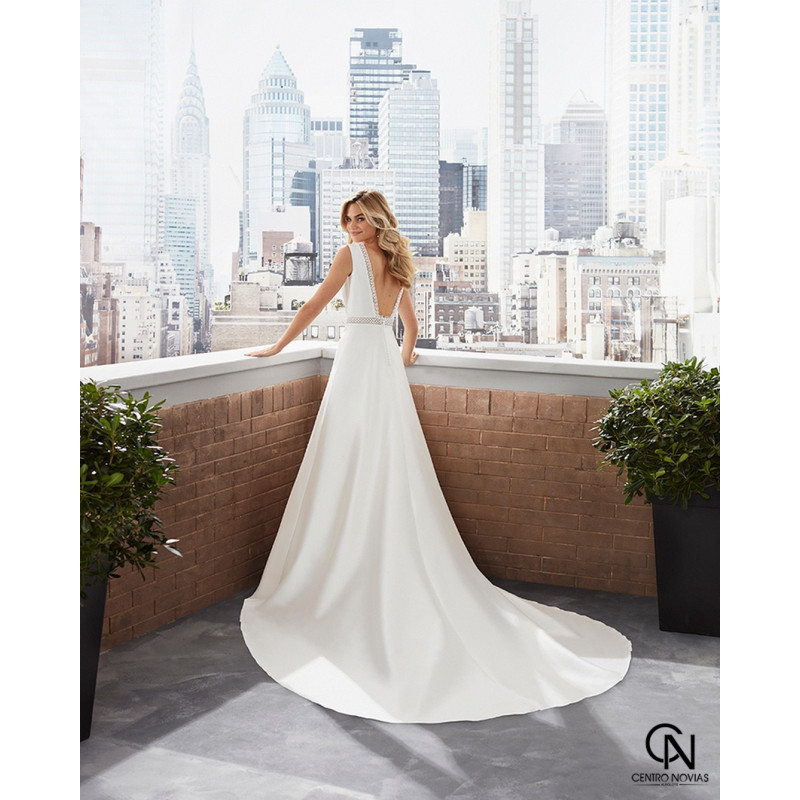 Vestido de novia LUCINDA - Luna Novias