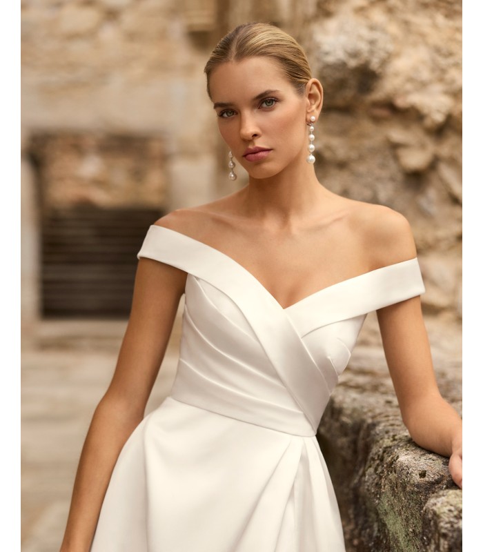 VESTIDO DE NOVIA-POETA-ADRIANA ALIER