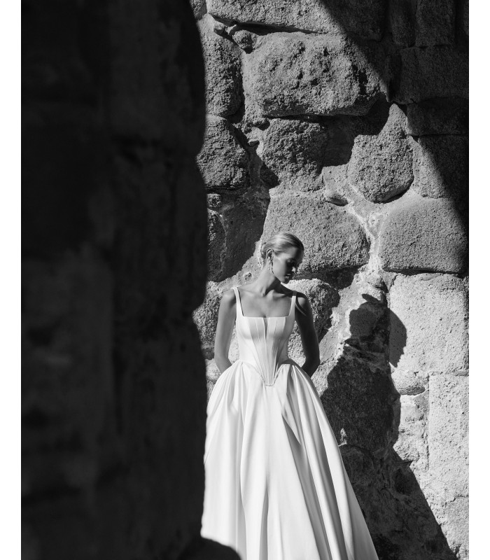 VESTIDO DE NOVIA-POLO-ADRIANA ALIER