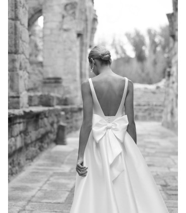 VESTIDO DE NOVIA-PORTO-ADRIANA ALIER