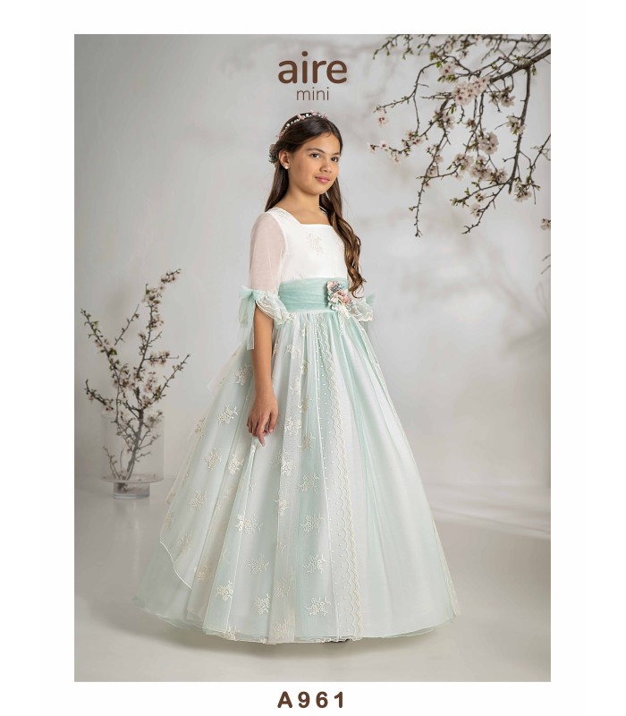 VESTIDO DE COMUNIÓN -A961