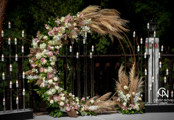 Altar, decoración y temática para el gran día 