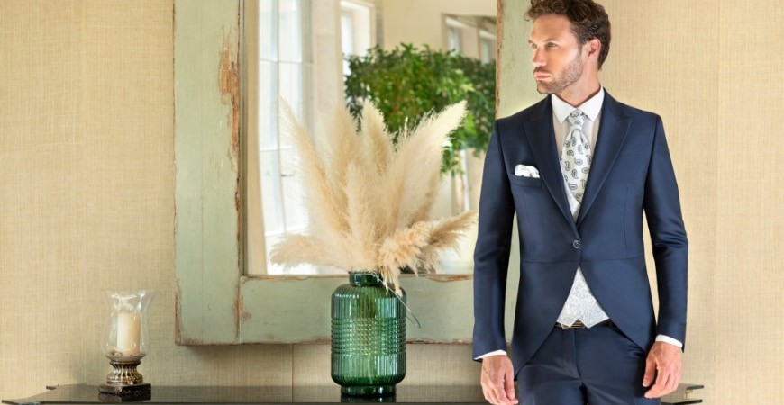 Traje de ceremonia para novios en Granada: Guía y Tendencias 2026