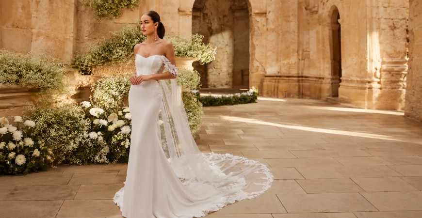 Tu traje de novia en Centro Novias Granada, mucho más que un vestido, encuentra tu esencia.